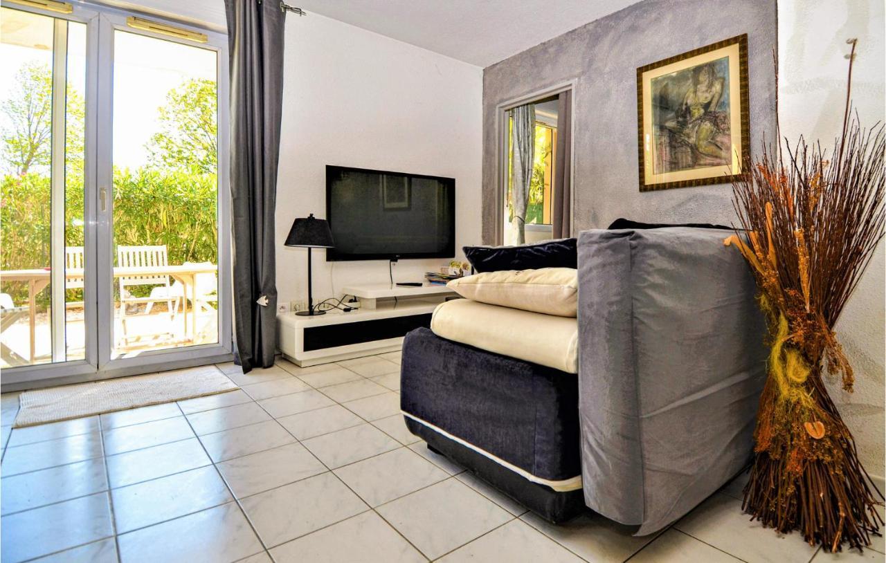 Lovely Apartment In Orange With Kitchen Bagian luar foto