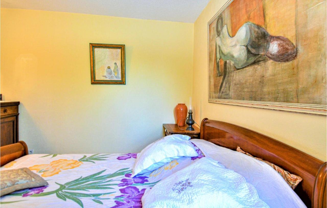 Lovely Apartment In Orange With Kitchen Bagian luar foto